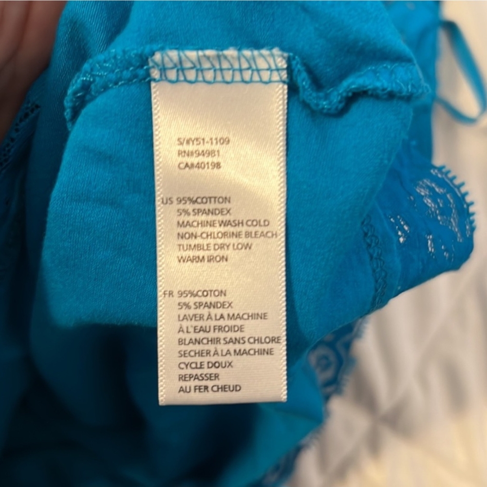 Forever 21 Vibrant Teal Blue Lace Camisole, Size Small - Picture 5 of 5